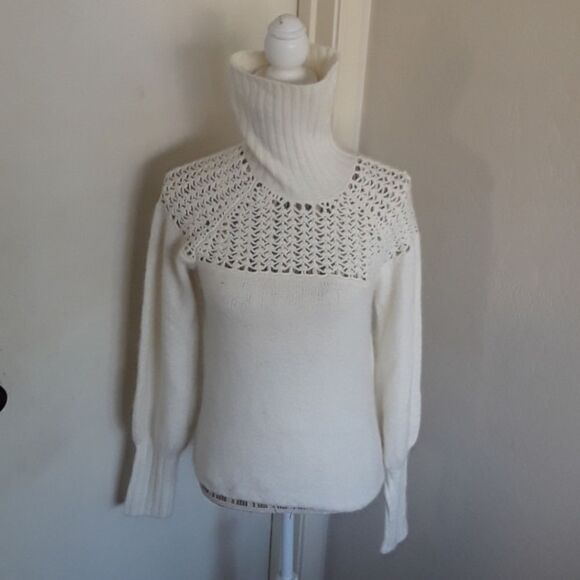 Kenneth Cole Casual Mock Neck Feminine Design Modern Office Work Sweater - Picture 4 of 8